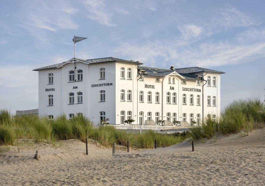 Hotel Am Leuchtturm Росток Екстериор снимка